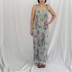 Floral Lace Maxi Dress